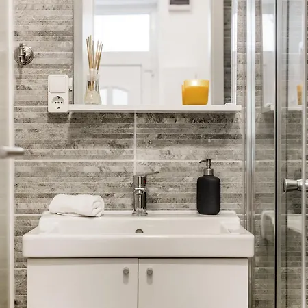 Quiet And Cozy Near The Danube דירה *