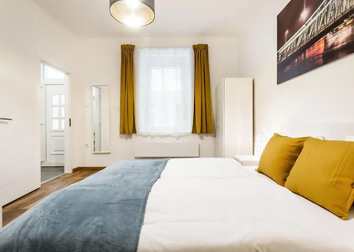 Quiet And Cozy Near The Danube *