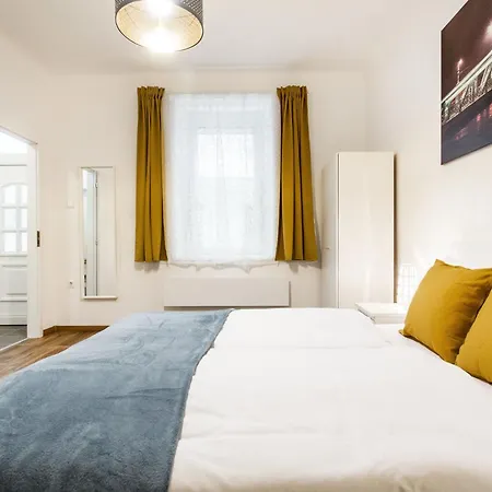 Quiet And Cozy Near The Danube *
